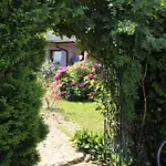 Thea 100m2 For 5 Guests In Rose